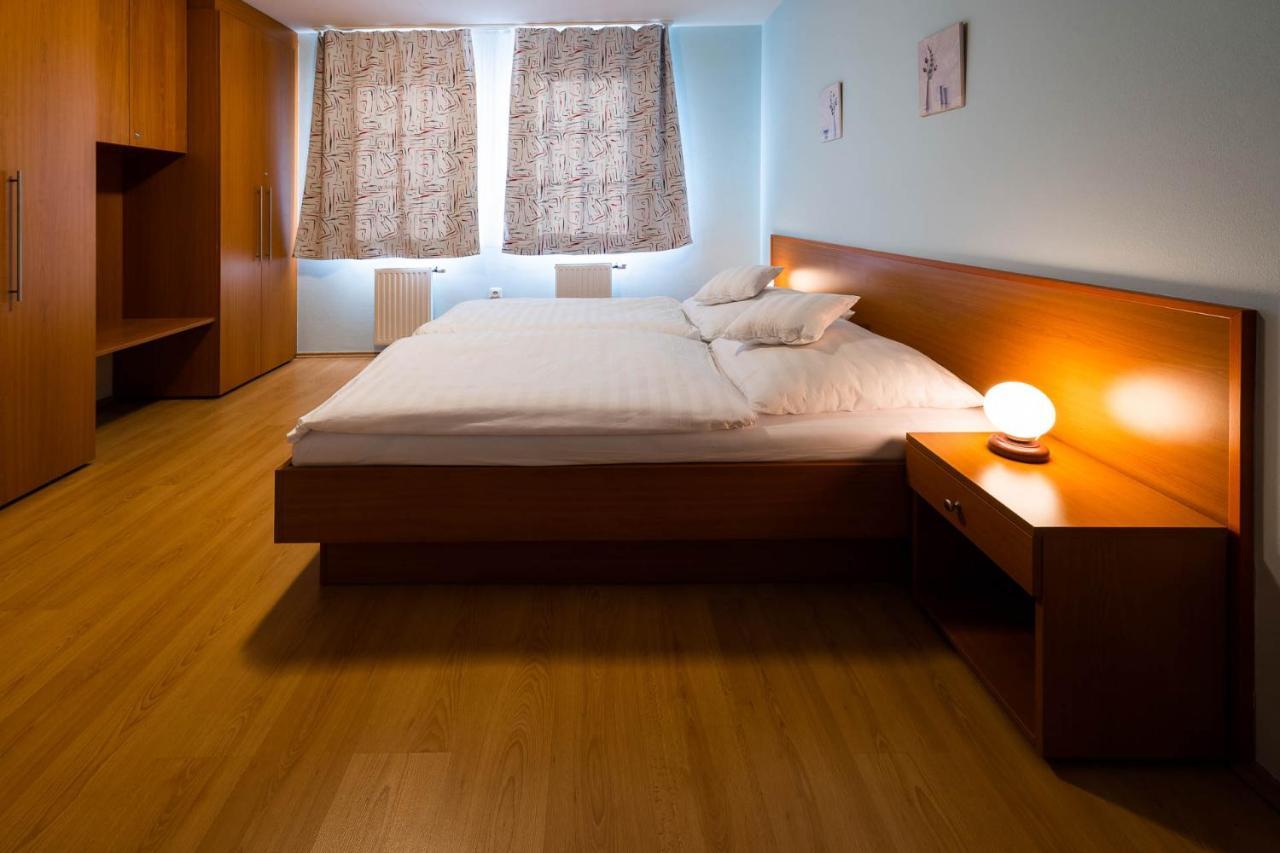 Apartmán Eliška Třeboň Exterior foto